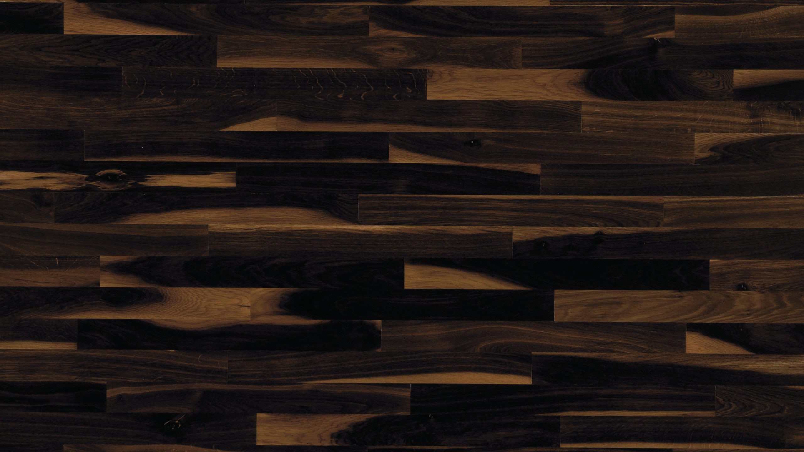 Files_Images_WOOD1EN-FLOORING_2-STRIP-WOODEN-FLOORING_GRADINGS_BLACK-OAK_Junckers-2strip-Black-Oak-Variation (1)